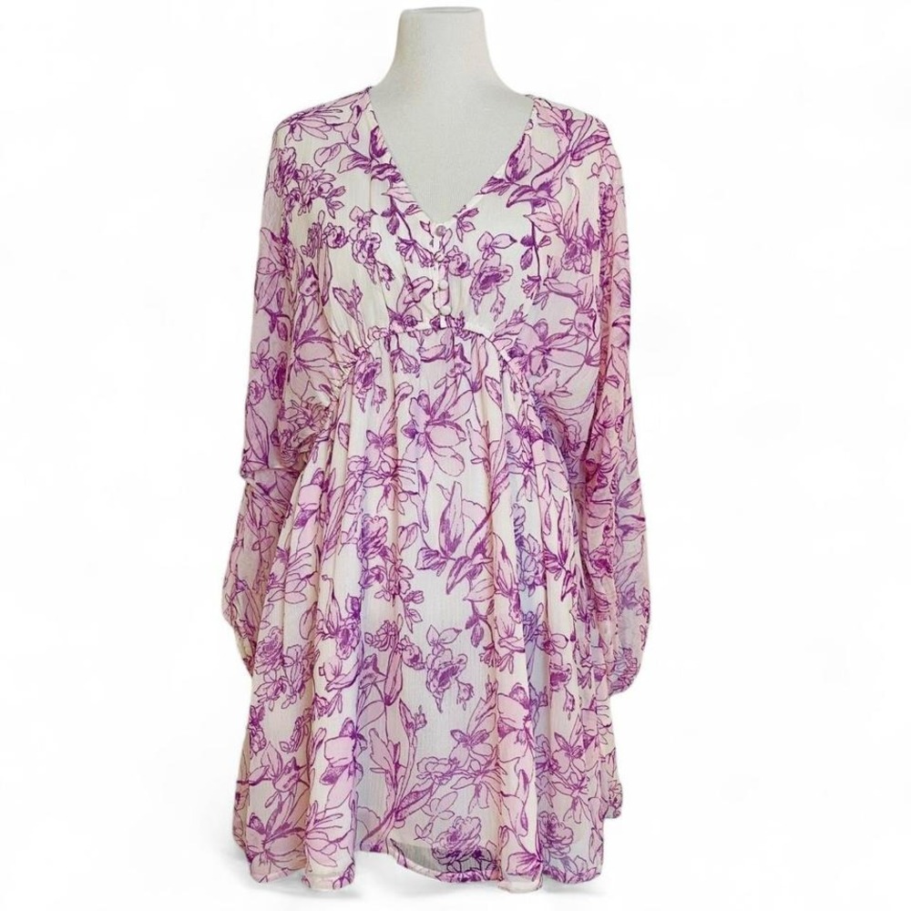 White and purple floral mini‎ dress with V-neckline and long sleeves